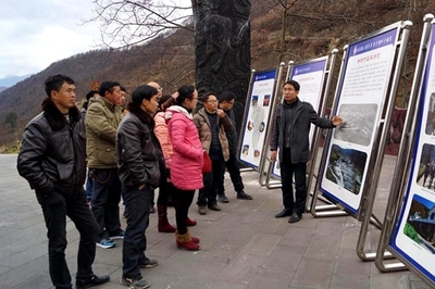 漢源縣組織部分鄉、村干部赴石棉縣學習考察鄉村旅游和基層黨建工作